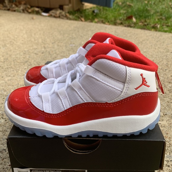 Jordan Other - 🍒 Brandnew Jordan 11 Retro “cherry Red “ Size 9c